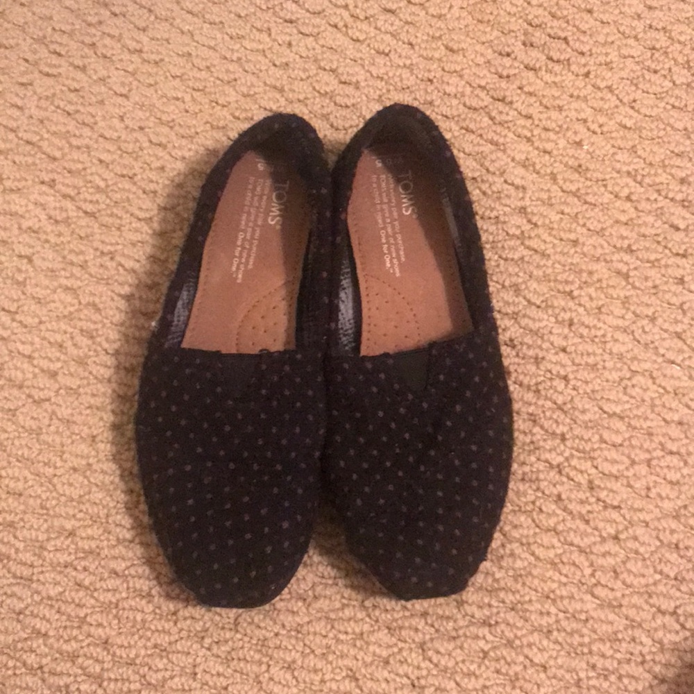 Toms